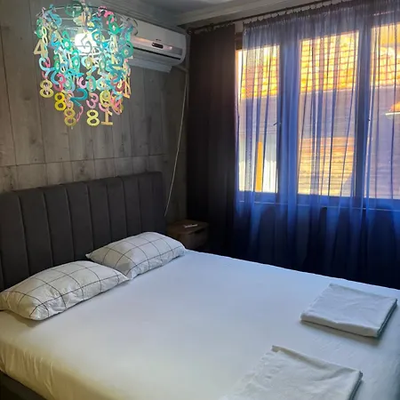 Arolen Guest house 3*