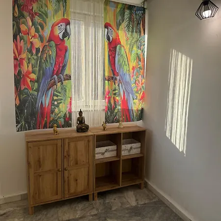 Arolen Guest house